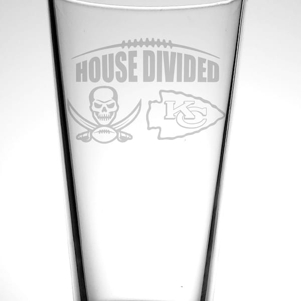 House Divided Custom Pint Glass-House Divided Gift-Personalized Gift-Football Pint-Wedding Gift- Gift for Newlyweds-Football Fans-NFL Teams