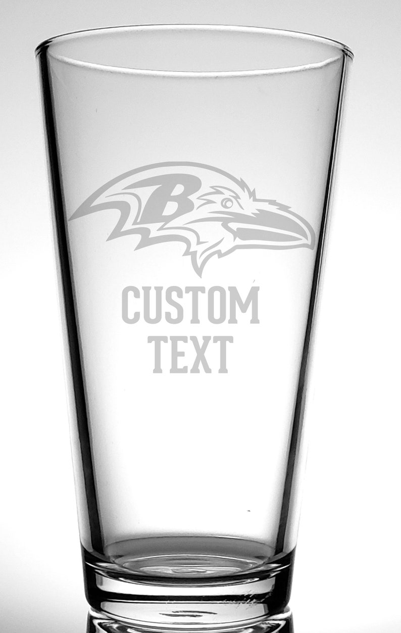 Baltimore Ravens Custom Pint Glass-Personalized Gift-Football Pint-Fathers Day Gift-Gift for Coach-Dad-Uncle-Son-Mom-Christmas-Gift under 20