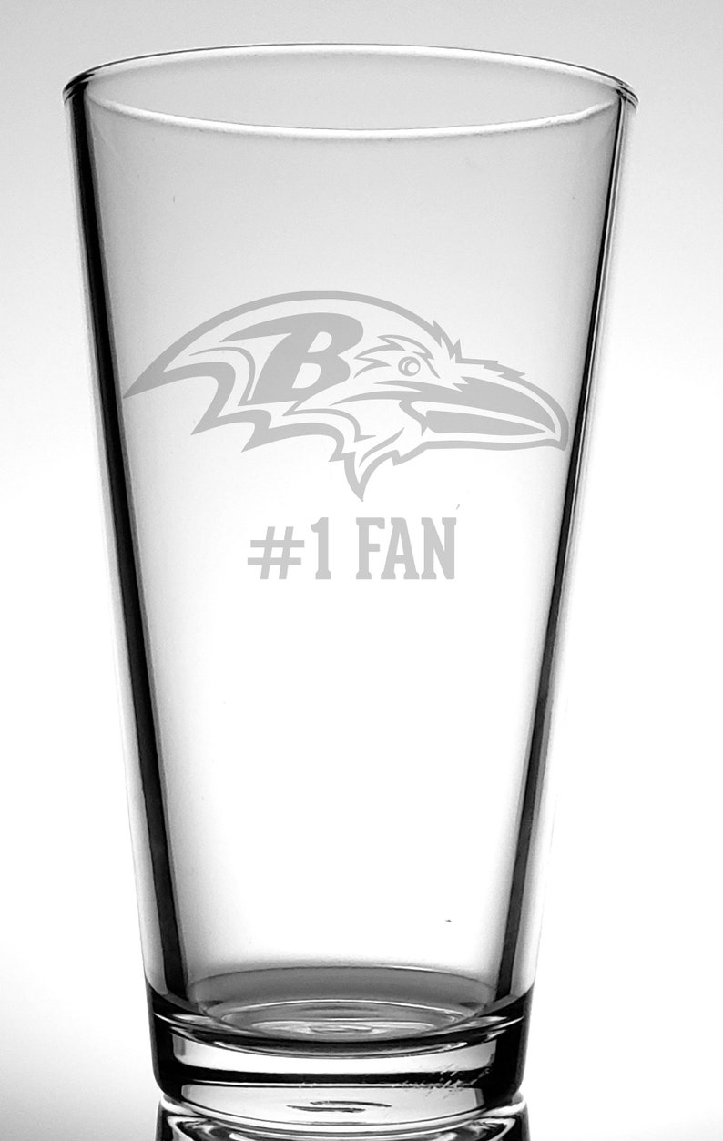 Baltimore Ravens Custom Pint Glass-Personalized Gift-Football Pint-Fathers Day Gift-Gift for Coach-Dad-Uncle-Son-Mom-Christmas-Gift under 20