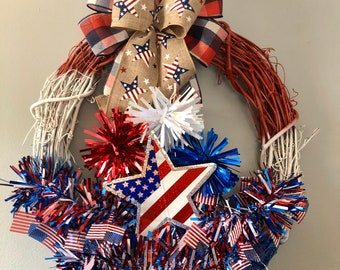 Patriotic front door wreath, star wreath , red white blue wreath, independence wreath, July fourth wreath, patriotic decor, Labor Day wreath