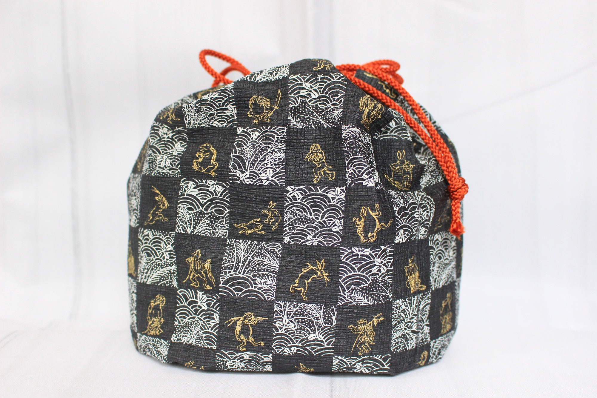 Washi paper Bag/Lsize Reusable Bag No.2/Round Drawstring Bag/Crossbody bag/Kimono pattern /Birthday Gift Bag/Santa Bag/Holiday/Yuzen/Origami