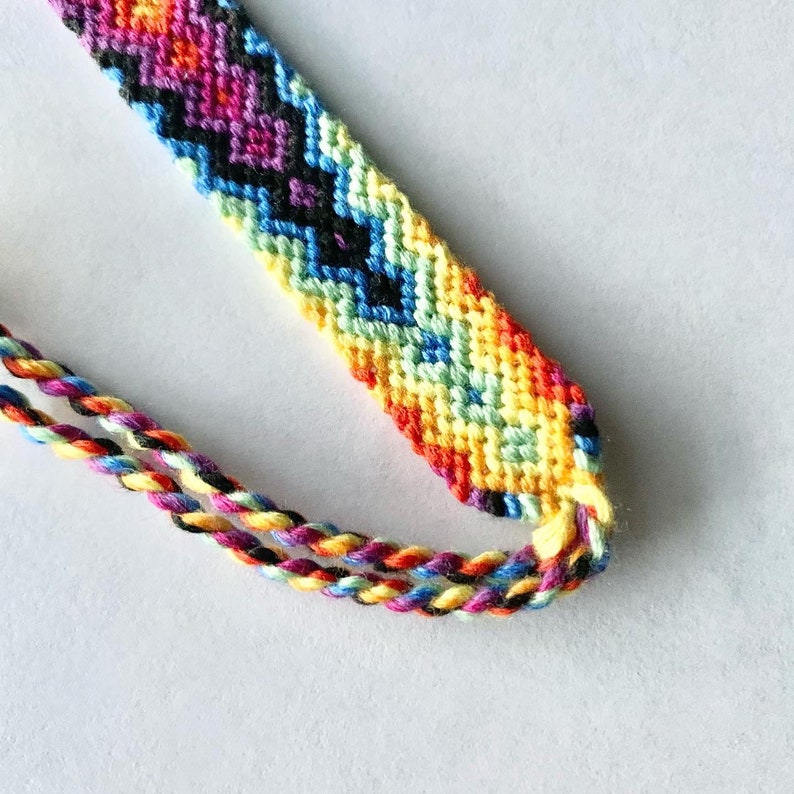 Illusion Rainbow Arrowhead Friendship Bracelet-woven knotted | Etsy