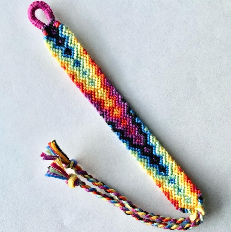Illusion Rainbow Arrowhead Friendship Bracelet-woven knotted | Etsy