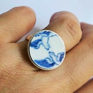 NIEUW. 925 zilveren verstelbare ring, blauwe wilg, tortelduifjes, zwaluwen, jubileumcadeau, gerecycled