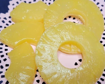 Fake Pineapple Slice, Fake Pineapple Segments, Great for faux baking activities and fake bakes