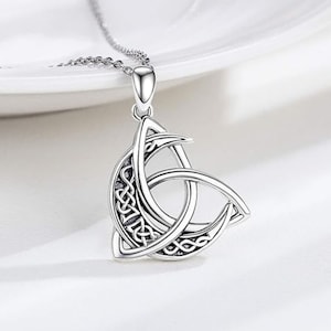 Celtic Moon Necklace for Women 925 Sterling Silver Celtic Knot Moonstone Pendant Necklace Crescent Irish Necklace Celtic Jewelry Gift