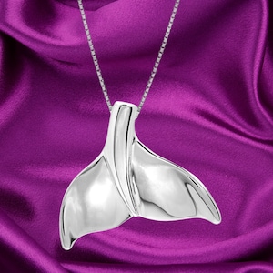 Sterling Silver Whale Tail Necklace Pendant with 18&quot; Box Chain