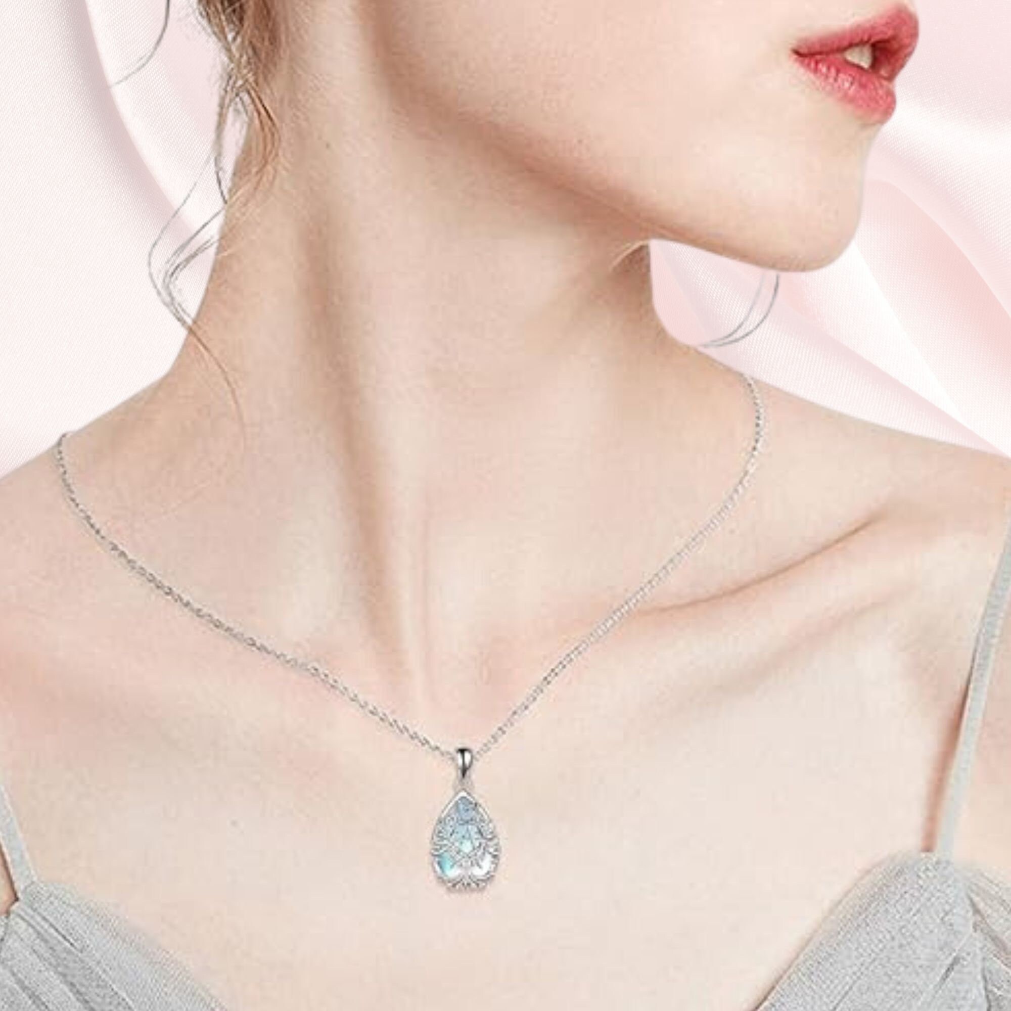 Collana con tripla dea della luna Collana in argento sterling con pentagramma e pentacolo Pagano Wiccan Amuleto magico Albero della vita Gioielli per donne Uomini 18 - Italia