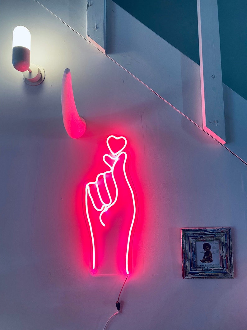 Neon Kpop Finger Heart LED Art Sign - Etsy
