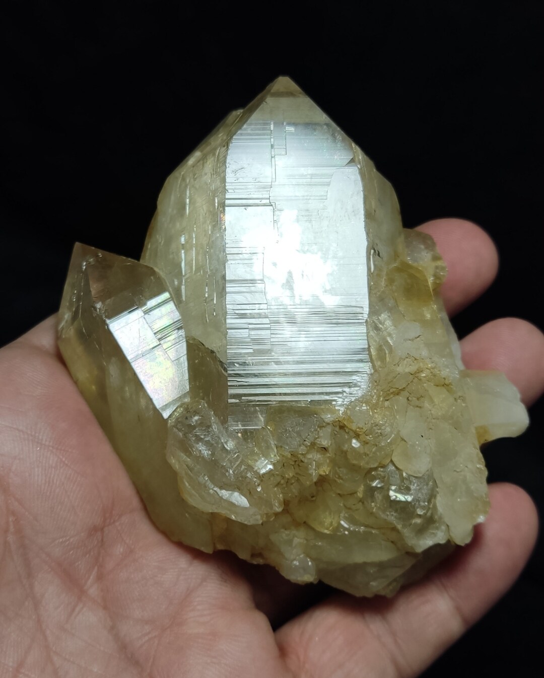 Natural Light Yellow Quartz Crystal 273 Grams Etsy