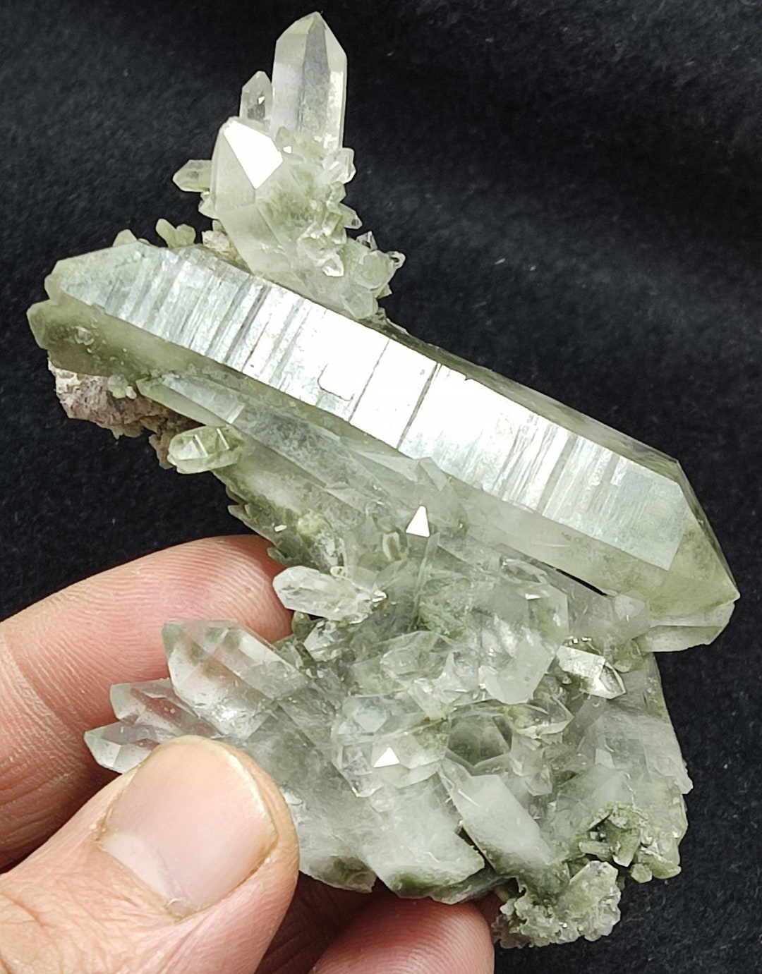 Chlorite Quartz Crystals Cluster 87 Grams Etsy