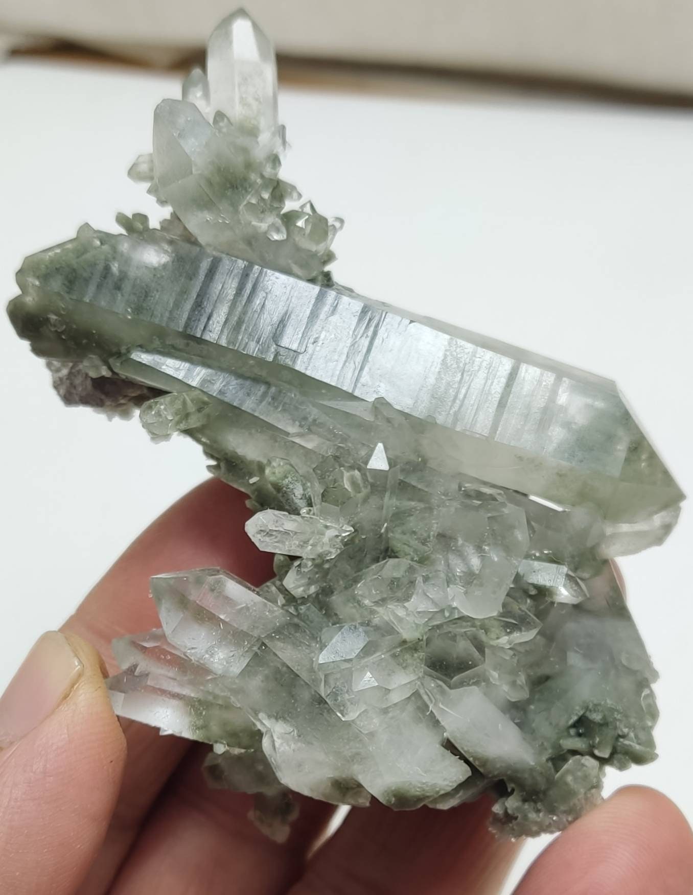 Chlorite Quartz Crystals Cluster 87 Grams Etsy