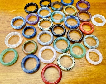 Varios anillos/collar de banda de cristal redondo, anillos de piedras preciosas naturales, cristal curativo, cuarzo rosa, anillo de amatista, anillos hechos a mano, regalo de cristal