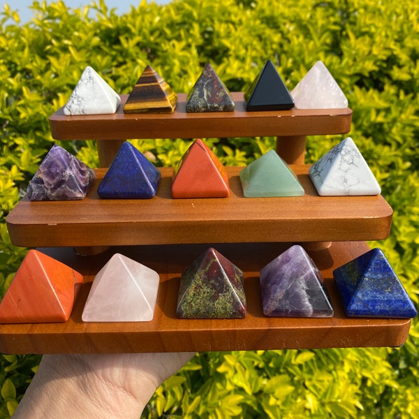 30mm Kristall Pyramide, handgeschnitzte Edelstein Pyramide, Chakra Stein, Obdian / Rosenquarz / Amethyst / Aventurin / Tigerauge / Lapis Lazuli / Howlith