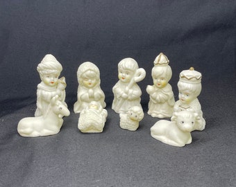 Vintage Porcelain Nativity Figurine 9 Piece Set