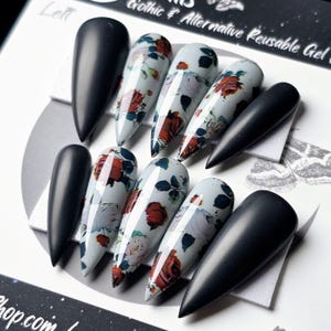 Gothic Rose Press On Nails, Matte Black, Reusable Press Ons bild 1