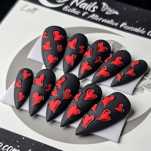Gothic Red Heart Press On Nails: Alt Valentine&#39;s Day False Nails