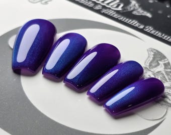 Blueberry Cat Eye Press On Nails, Gothic Galaxy Coffin Style, Reusable