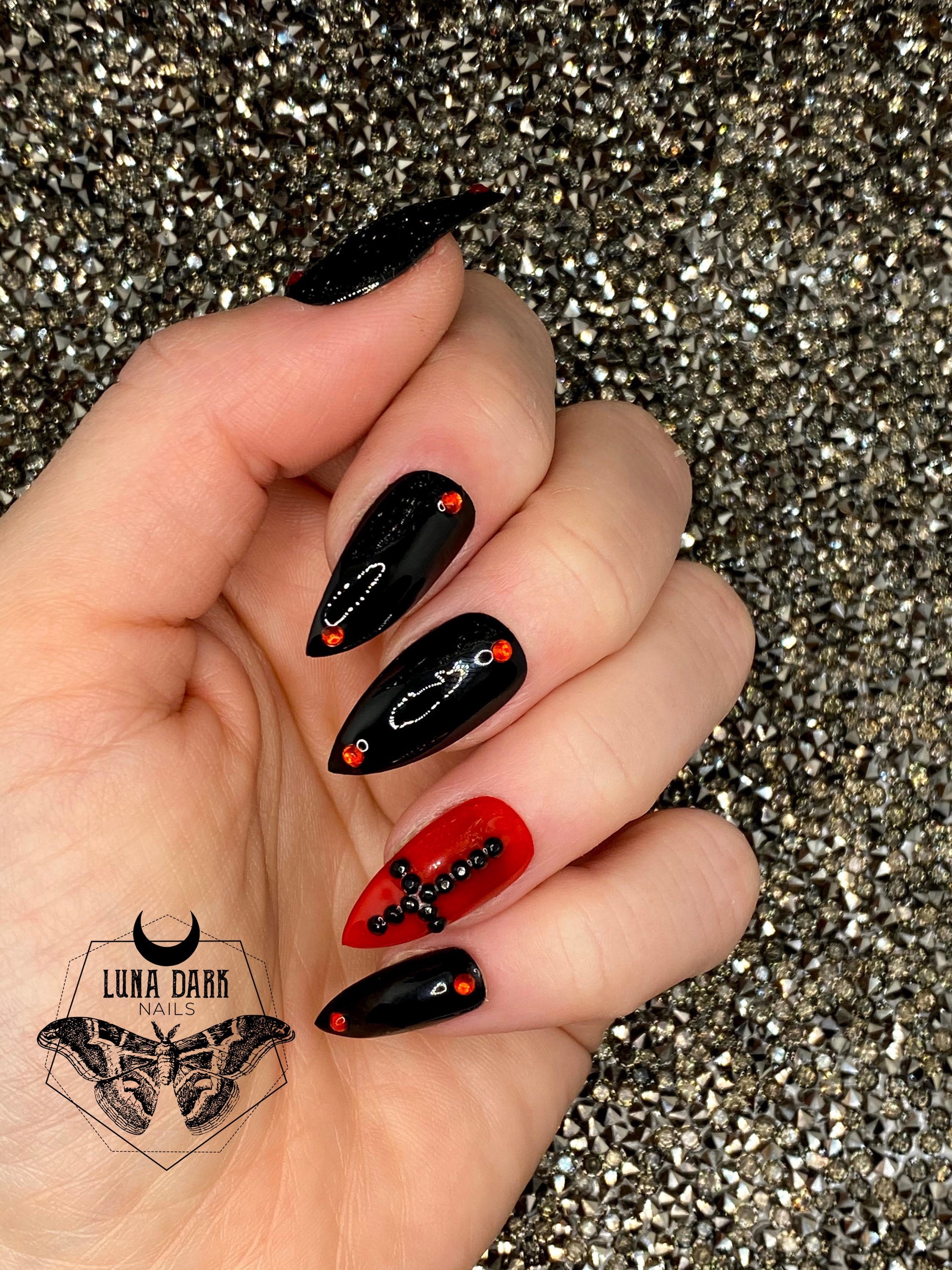 Satanic Nails Goth Press Ons Reusable Nails Custom Nails - Etsy Norway