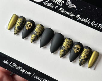 Golden Skull Gothic Press On Nails: Reusable Goth False Nails