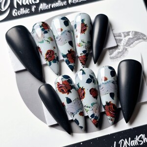Gothic Rose Press On Nails, Matte Black, Reusable Press Ons bild 3