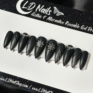 Gothic Spider Web Press On Nails: Black Bat False Nails