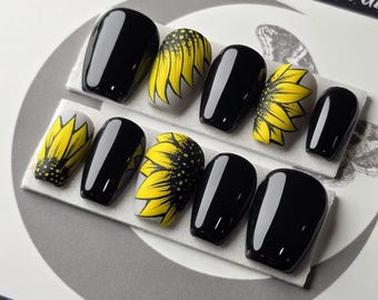 Sunflower Press On Nails: Gothic Fall Flower False Nails