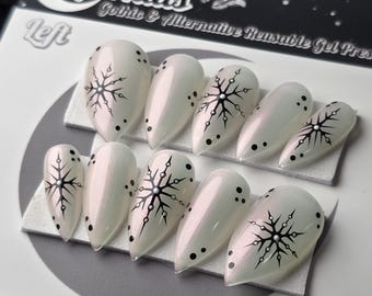 Witchy Snowflake Press On Nails: Gothic Winter False Nails