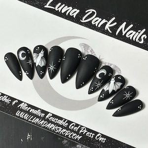 Gothic Bat Press On Nails: Black and White Halloween False Nails