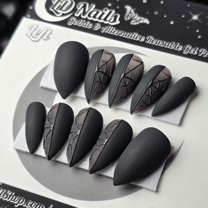 Stained Glass Spiderweb Press On Nails: Gothic Halloween False Nails