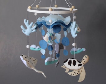 Underwater World Ocean Fish Infant Room Hanging Decor Baby Crib Mobile Nursery Decor Sea Turtle Baby Mobile for Girls and Boys