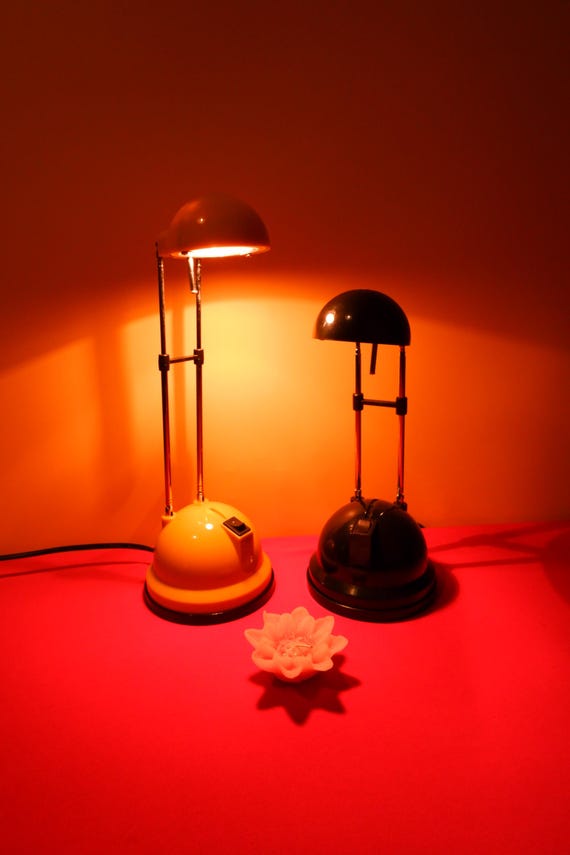 Vintage Y2K Acrylic Transparent Desk Lamp: Adjustable Spotlight