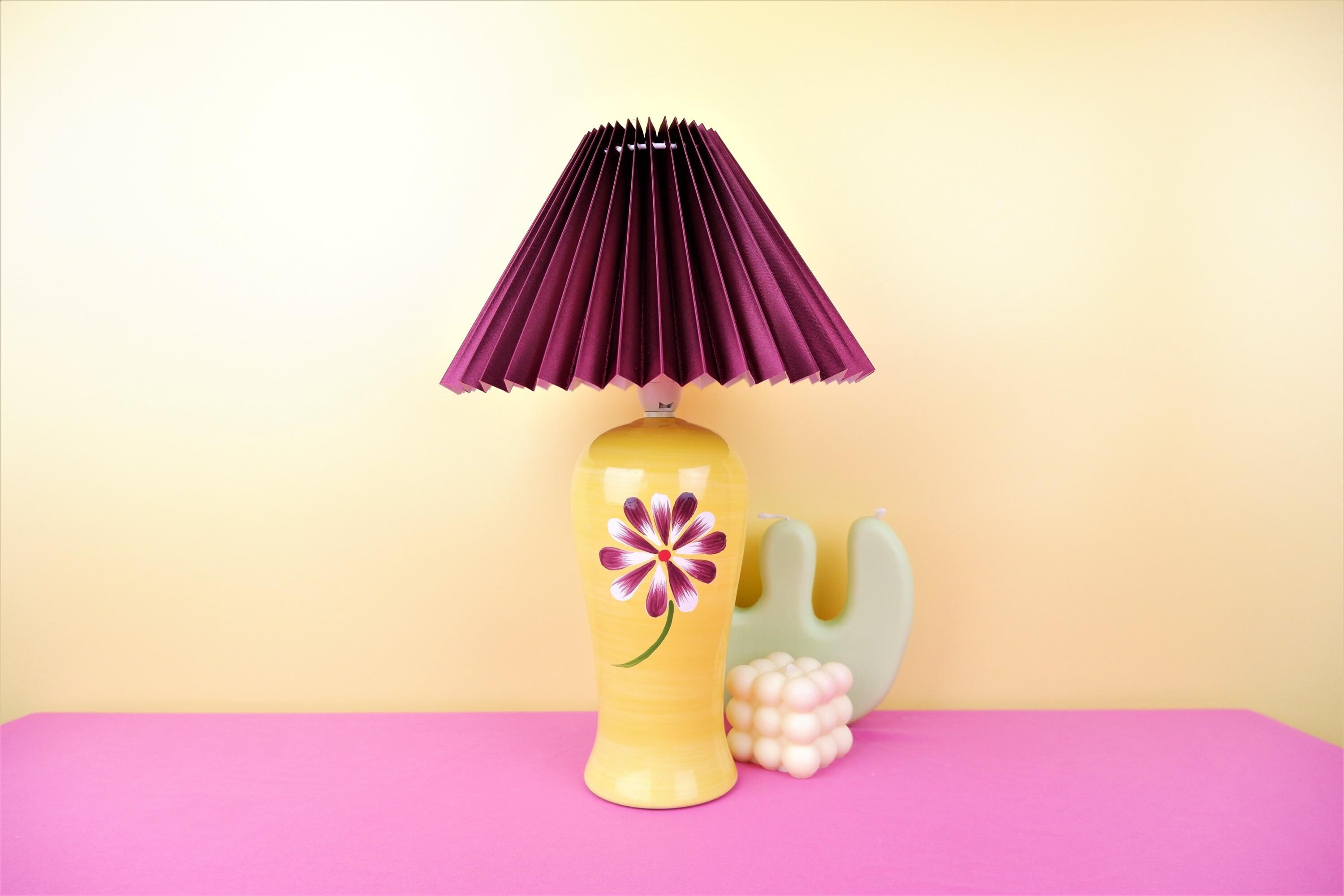 Vintage Handpainted Ceramic Table Lamp: 90s Whimsicraft Daisy