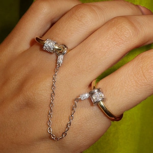 Two-Tone Sterling Silver Chain Ring: Y2K Connected Statement Ring