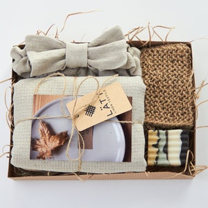 Self care gift box, spa gift set, zero waste eco friendly gift, bath gift set with linen waffle bath towel READY TO SHIP