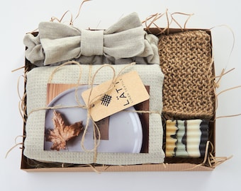 Self care gift box, spa gift set, zero waste eco friendly gift, bath gift set with linen waffle bath towel READY TO SHIP