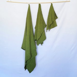 Linen waffle bath towel, bath towel set, white linen bath sheet READY TO SHIP Moss green
