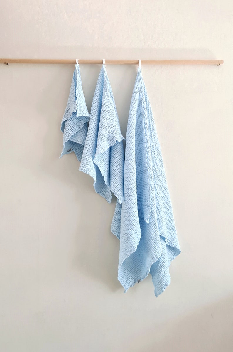 Linen waffle bath towel, bath towel set, white linen bath sheet READY TO SHIP Light blue