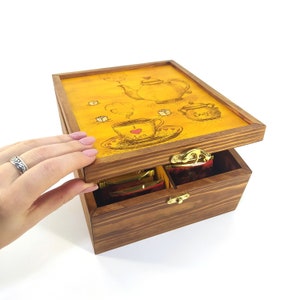 Personalized Wooden tea box. Engraved tea chest can be a nice Christams gift.Tea Storage Box,Tea Bag Organizer, Gifts For Her, Gifts For Mom