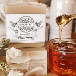 Pure honing ~ Handgemaakte honingzeep