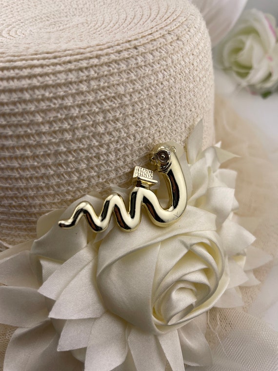 Bookworm Brooch: Literary Worm Pin (2.5" x 1.5") - image 1