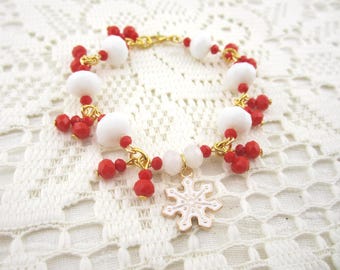 Red & White Charm Snow Flake Wire Beaded Bracelet