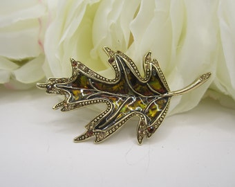 Broche de hojas de diamantes de imitación en tonos tierra, Maker LC