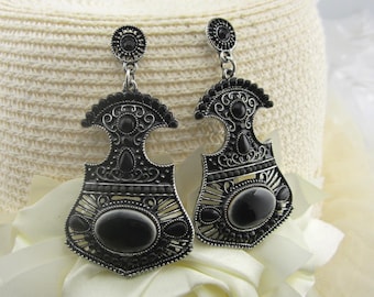 Bohemian Chandelier Earrings Black and Silver Plated