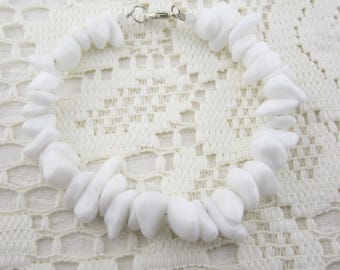 Snow Quartz Gemstone Bracelet