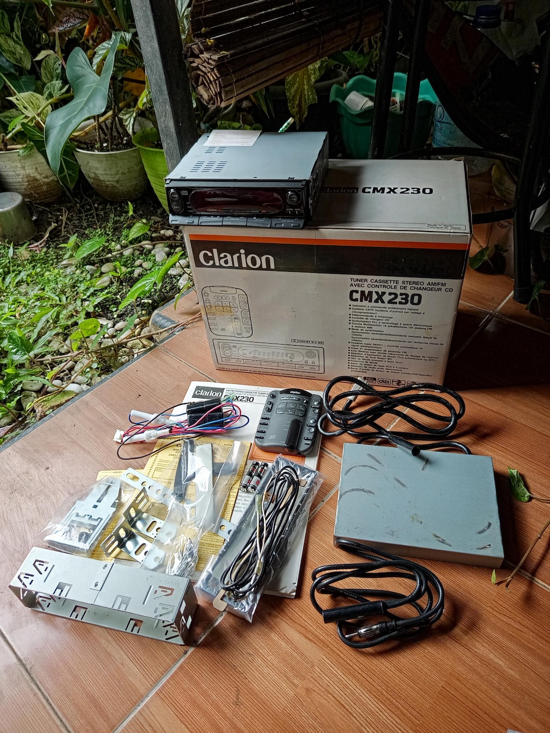 Old School Car Audio Vintage Head Unit Clarion Cmx NOS Not Alpine
