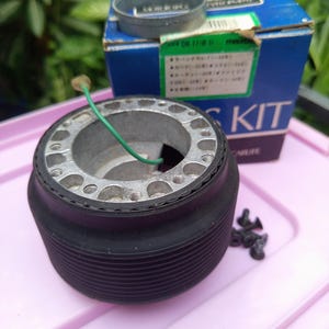 Boss kit steering adapter Mazda rx 7 not Toyota Mitsubishi Nissan Peugeot VW Suzuki Honda