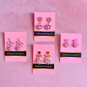 Vintage cake earrings, cake earrings, birthday earrings, earrings.