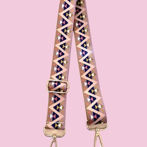 Adjustable bag strap, crossbody strap, shoulder bag strap.
