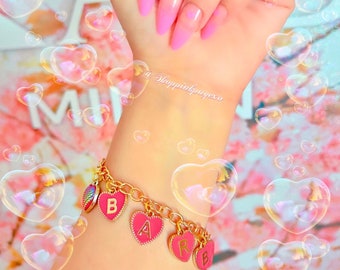 Charm bracelet, charm bracelet.
